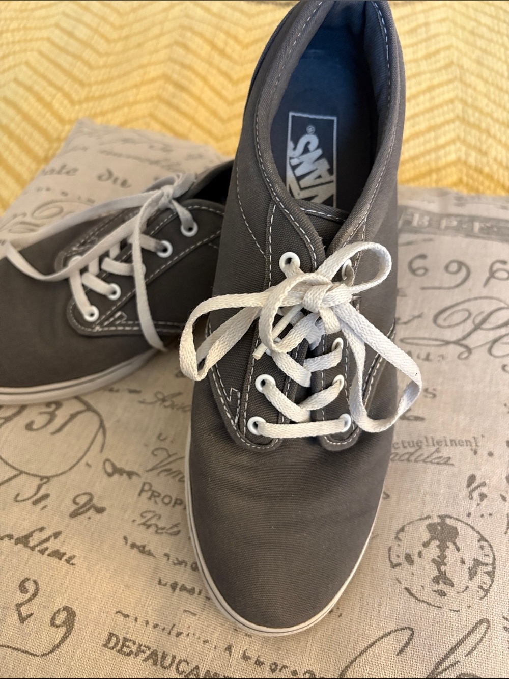 Vans Women’s Gray Canvas Low-Top Sneakers with White Laces